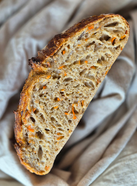 Gulrotbrød (surdeig) 850g